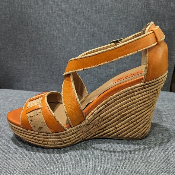 MIZ MOOZ Kenya Platform Wedges - Picture 4 of 13
